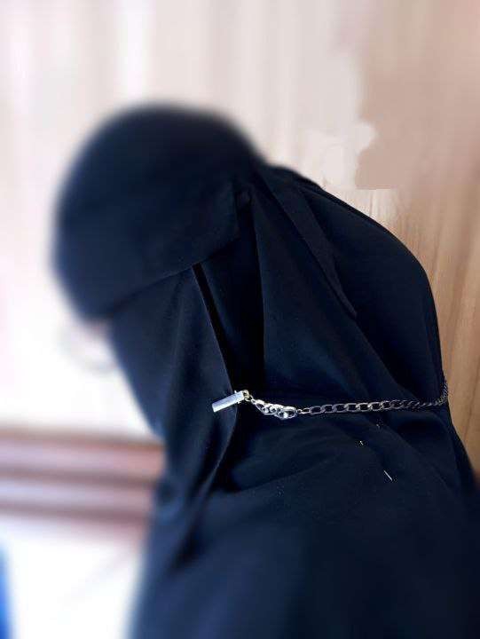 سلسلة مشبك نقاب - تسوق الآن من المغارة للزي الاسلامي