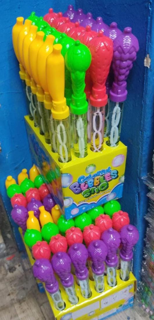 عرض لعبة صابون عصايا فقاعات