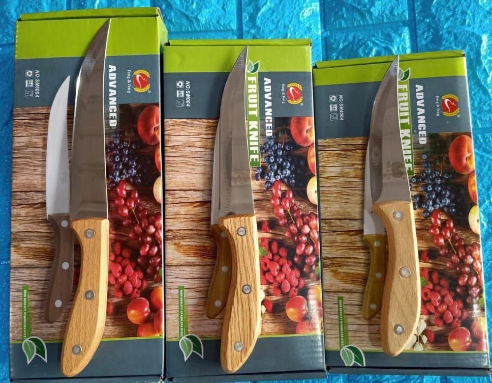 سكينه فراوله يد خشب مقاس 4