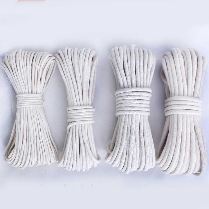 حبل غسيل ابيض