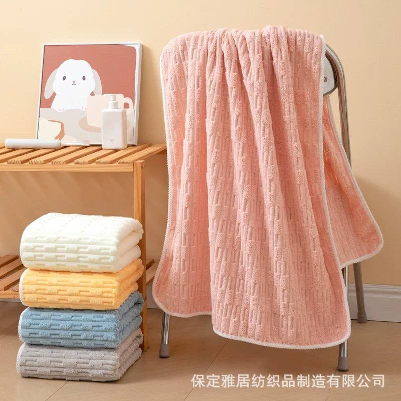 بشكير مستورد مقاس 70سم*140سم