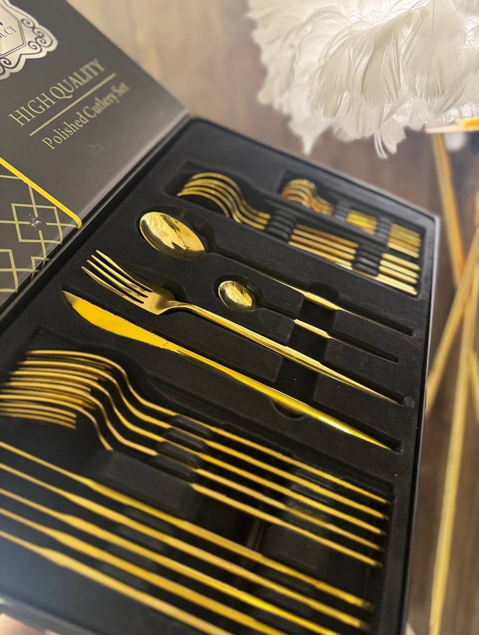 شنطة معالق اسود 24 قطعة