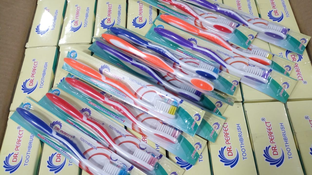 فرشاة اسنان مستورده  دكتور بيرفكت فردانى
