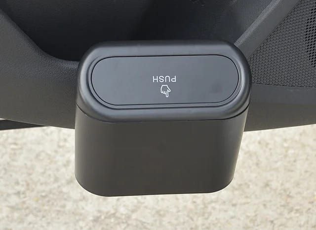 سلة قمامة للسيارة تاتش