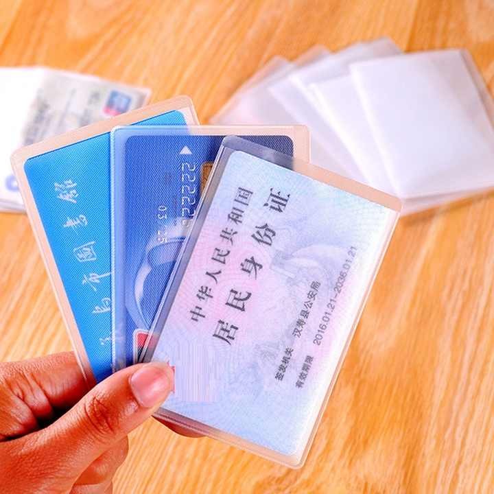 جلدة بطاقه خفيفه