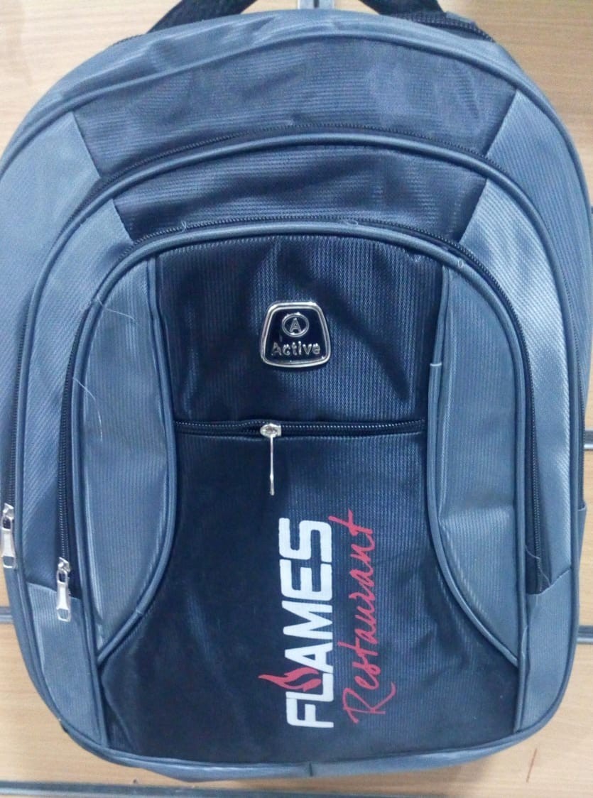 شنطة لاب توب 19 اكتف فلامز