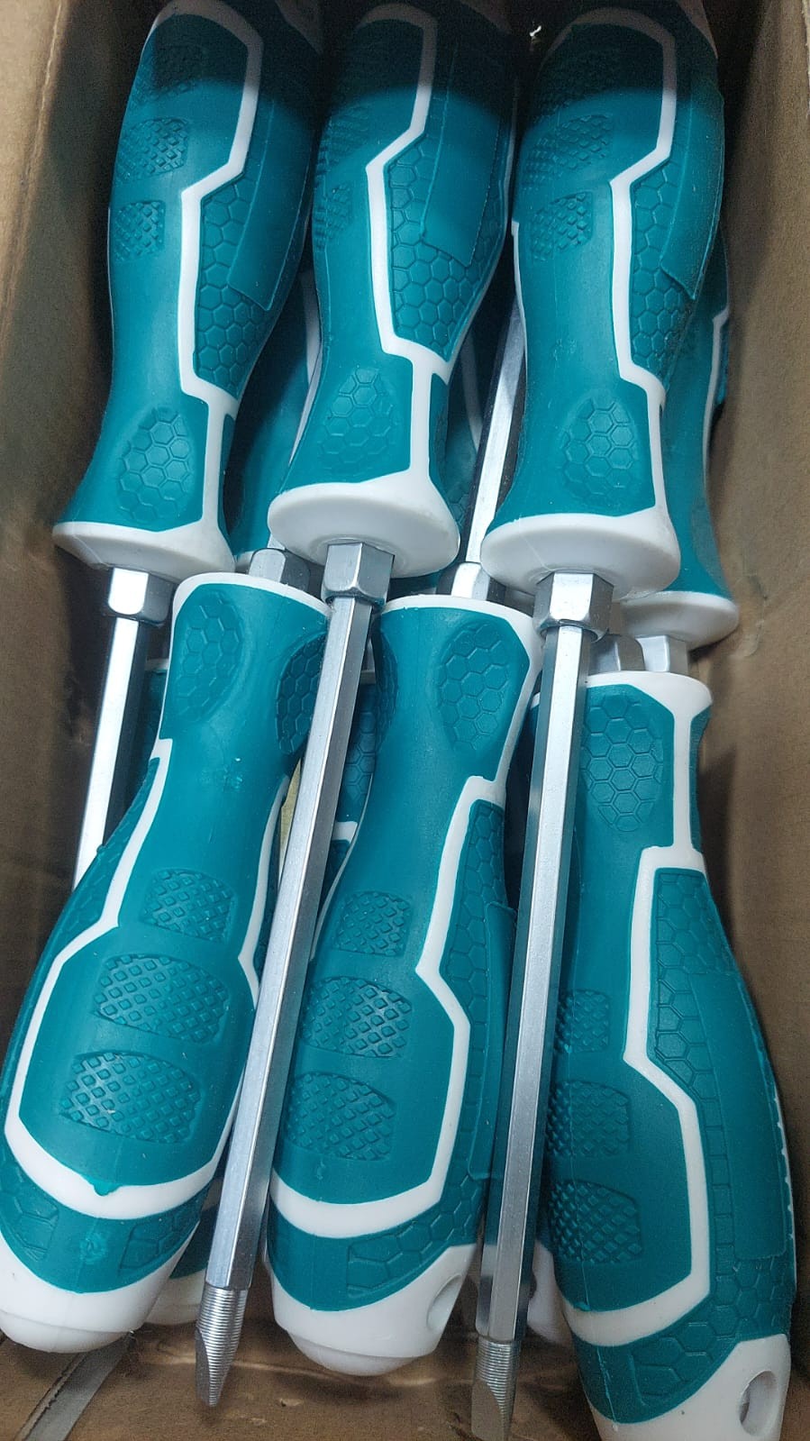 مفك كبير ابيض فى اخضر قلاب