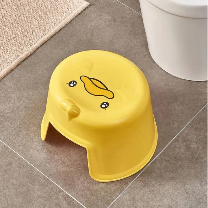 كرسى حمام بطوط