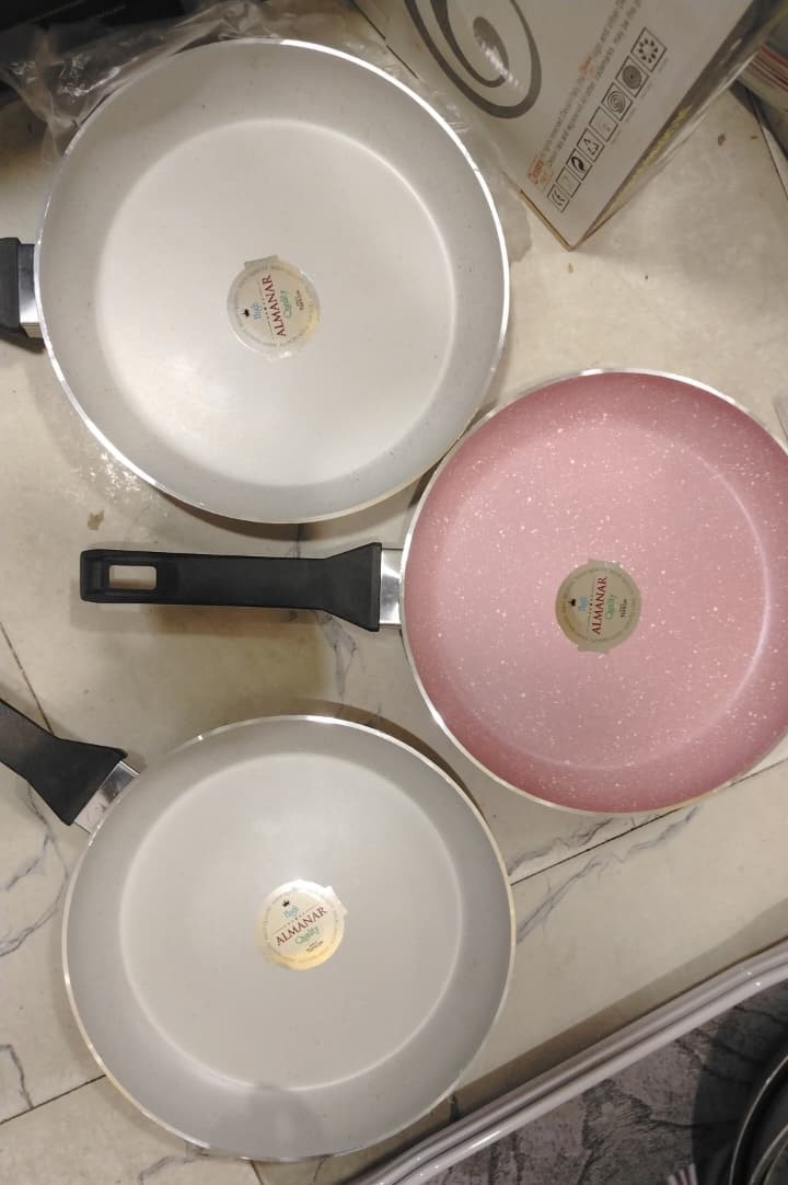 مقلاية جرانيت تركى مسطحة مقاس 28