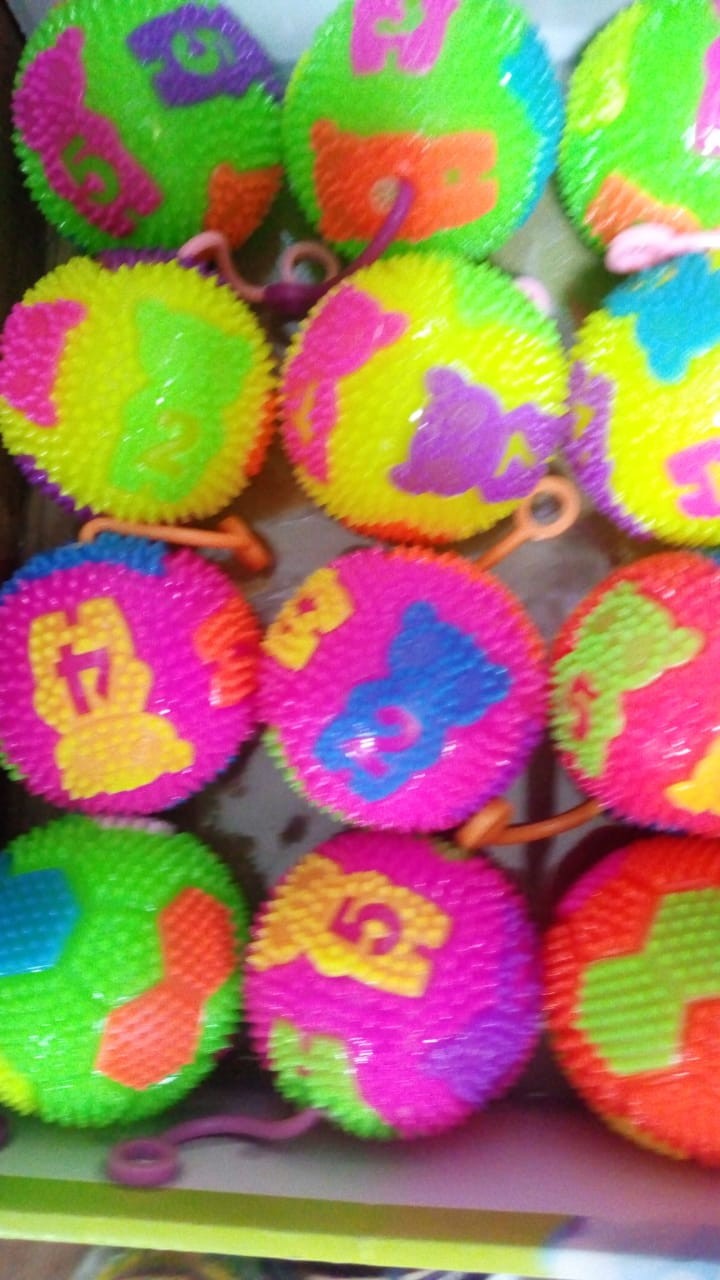 كوره محببه صوت ونور