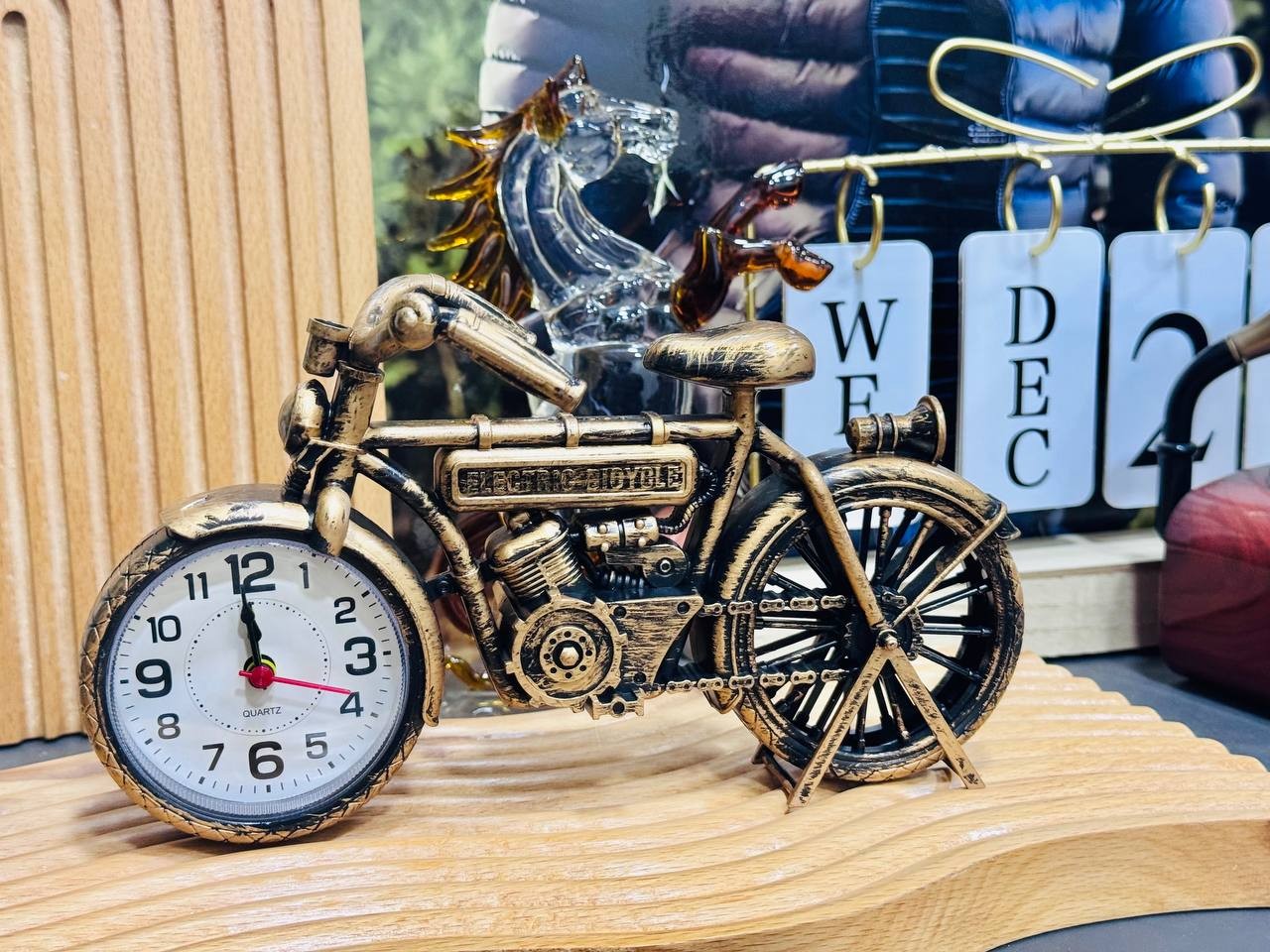 ساعة و منبه عجله